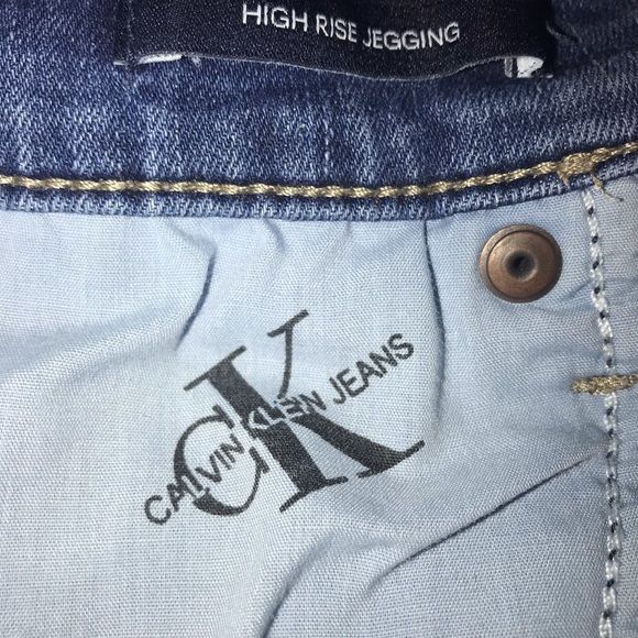 Calvin Klein Jeans Women’s Size 6 - Picture 5 of 5